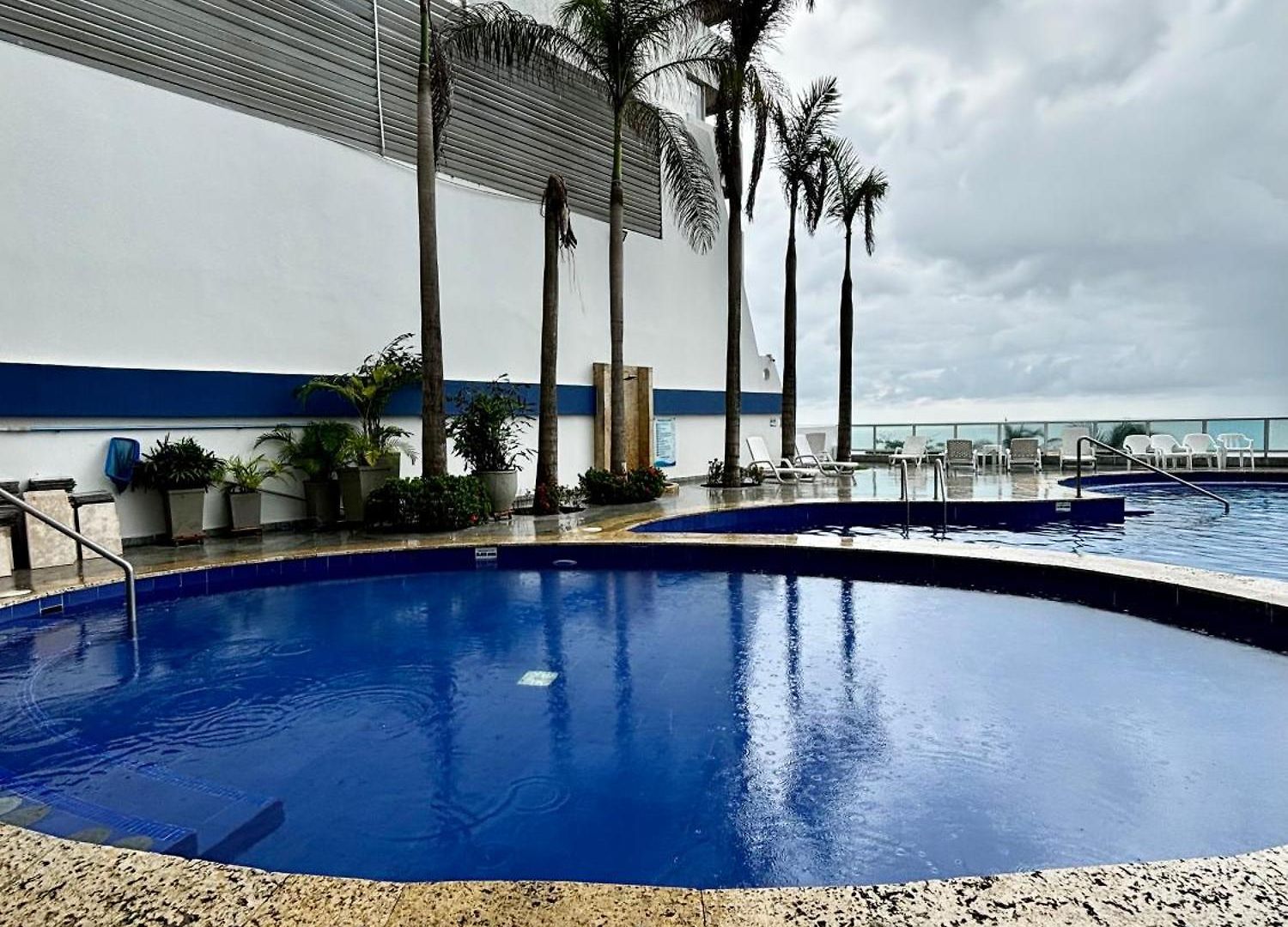 Paraíso En Bocagrande Con Vista Al Mar